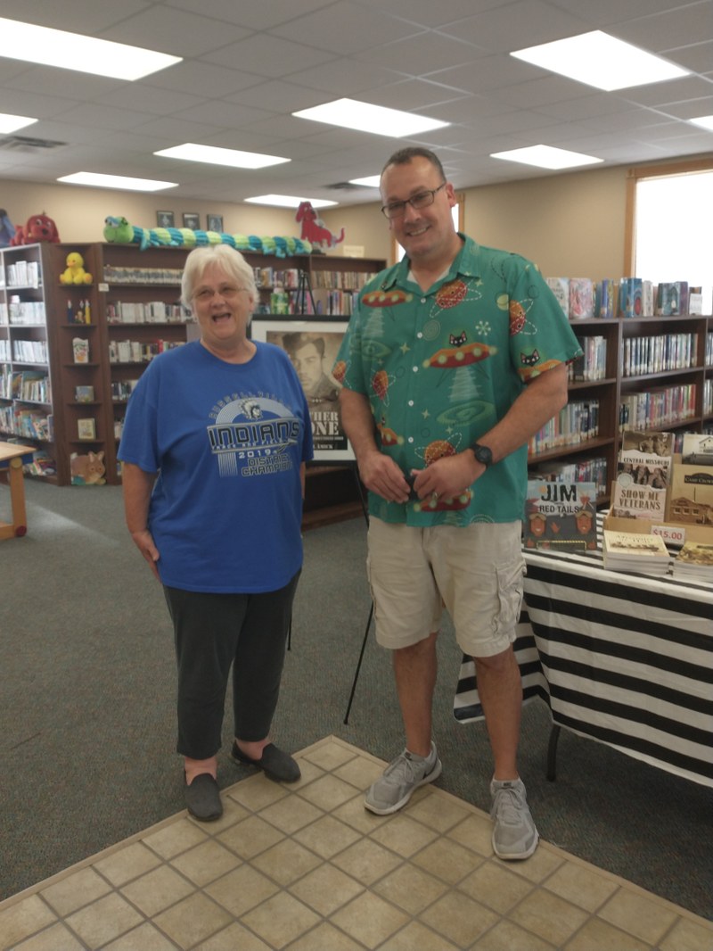 Jeremy Amick book signing "Jim and the Red Tails"